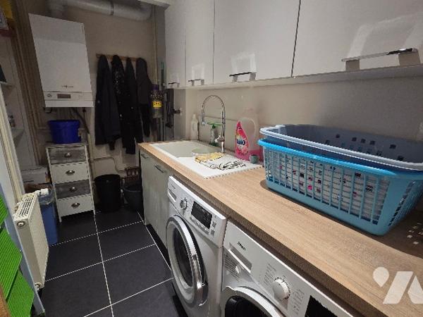 YVETOT HYPER CENTRE, appartement de 104.18 m², 3 chambres, place de stationnement