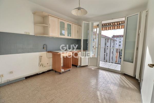 T4 dernier étage avec garage