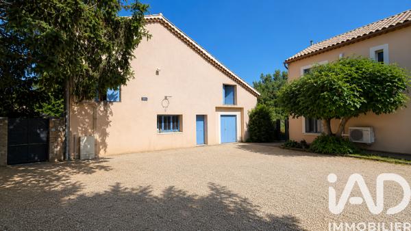 Immeuble à vendre 237 m² Saint-Julien-de-Peyrolas