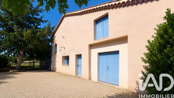 Immeuble à vendre 237 m² Saint-Julien-de-Peyrolas