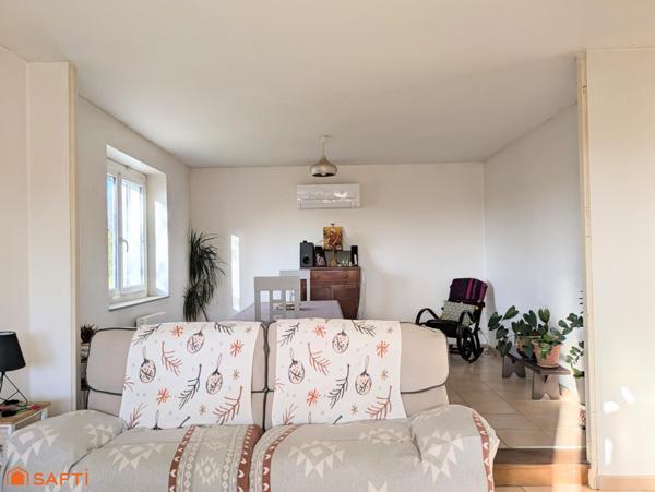 Maison avec jardin, garage et sous sol complet