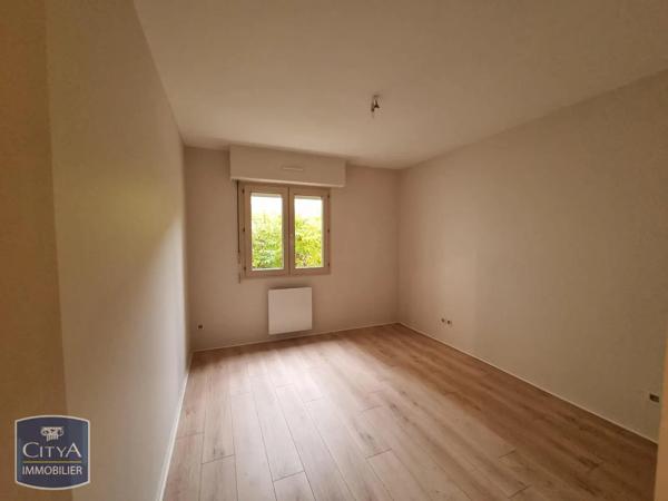 Appartement à louer 3 pièces 82.31m² Angers (49000)