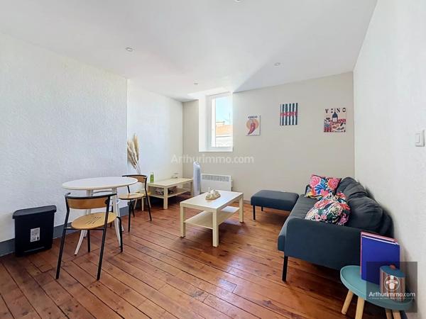 Location                                                      Appartement
                        
                     2 pièces                      32 m2                     à Roanne