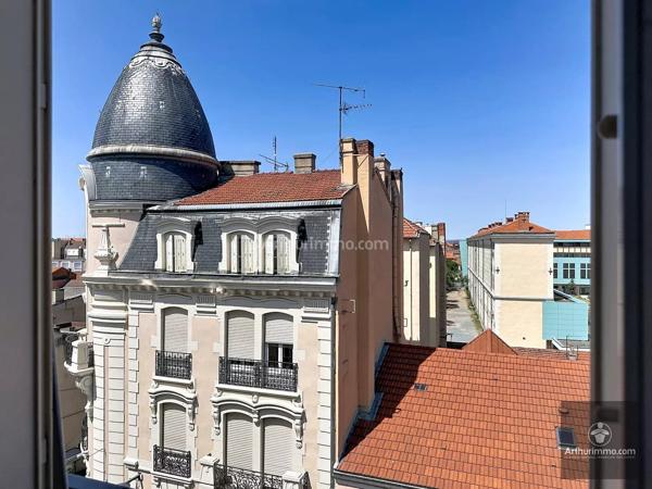 Location                                                      Appartement
                        
                     2 pièces                      32 m2                     à Roanne