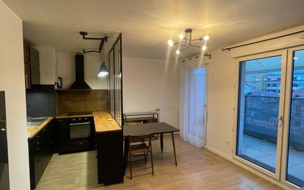 Appartement à louer    2 pièces • 48,90 m2 Aubervilliers