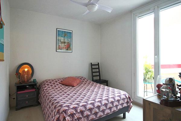 Appartement 3 pièces avec terrasse et parking