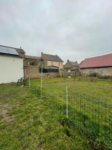 Adorable maisonnette à Montmarault