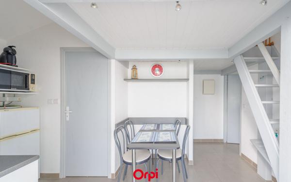 Maison à vendre    6 pièces •  L'Houmeau