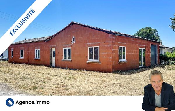 À vendre - Maison plain-pied, 5 pièces située à Saint-Bonnet-sur-Gironde (17150)