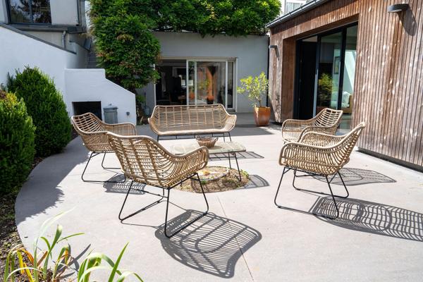 Maison en avenue privée proche du parc de Procé