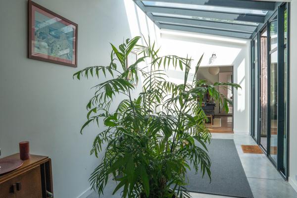 Maison en avenue privée proche du parc de Procé