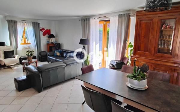 Maison à vendre    5 pièces •  Comines