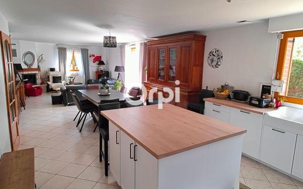 Maison à vendre    5 pièces •  Comines