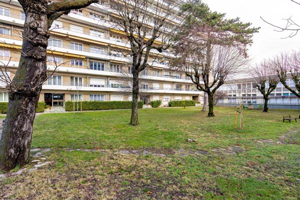 Vente Appartement 5 pièces 110 m2 à Grenoble