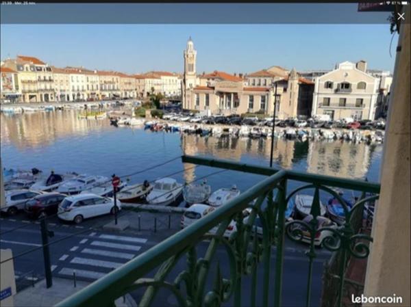 Appartement à louer 738 € CC SETE 3 p 54 m² DPE C