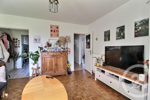 Appartement F3 à vendre  3 pièces - 56,68 m 2   PESSAC  - 33