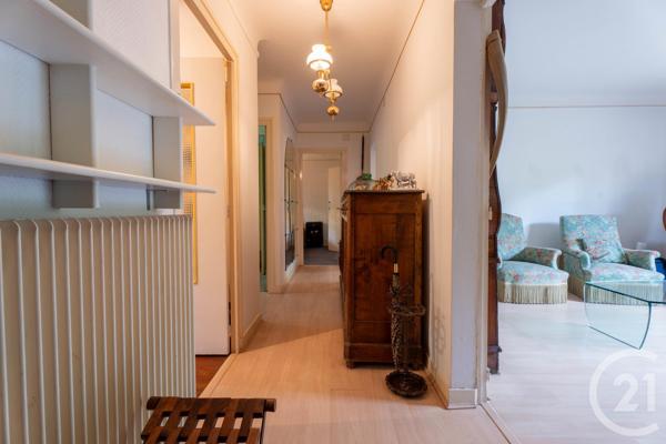 Appartement F3 à vendre  3 pièces - 73 m 2   BIARRITZ  - 64