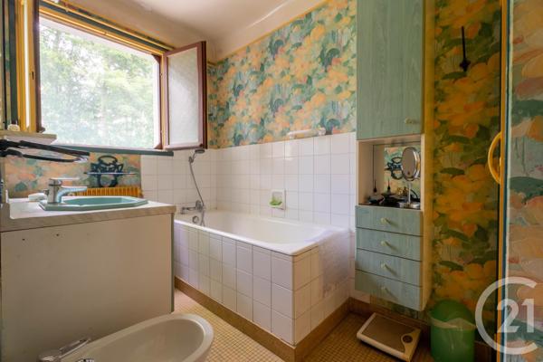 Appartement F3 à vendre  3 pièces - 73 m 2   BIARRITZ  - 64