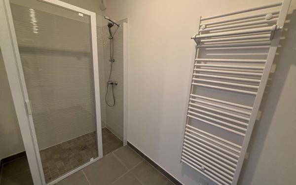 Appartement à louer    2 pièces • 43,75 m2 Colombelles