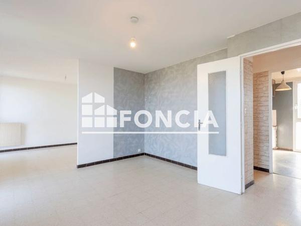 À vendre Appartement 3 pièces 60.63 m² - Salon-de-provence 13300