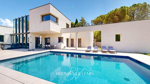 VILLA D'ARCHITECTE Classée Double A / SECTEUR RESIDENTIEL