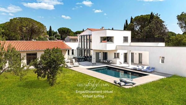 VILLA D'ARCHITECTE Classée Double A / SECTEUR RESIDENTIEL