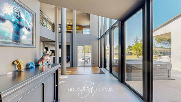 VILLA D'ARCHITECTE Classée Double A / SECTEUR RESIDENTIEL