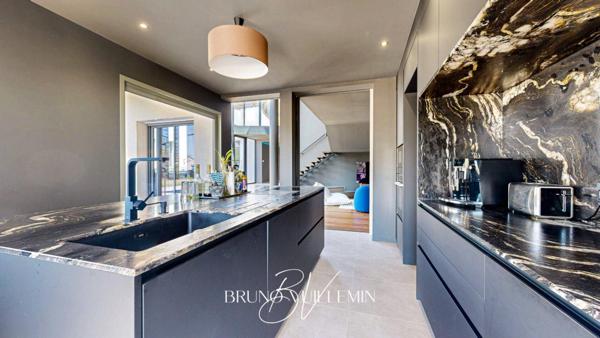 VILLA D'ARCHITECTE Classée Double A / SECTEUR RESIDENTIEL