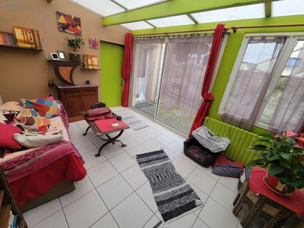 Maison de ville à vendre à Cloyes-les-Trois-Rivières dans l'Eure-et-Loir (28220), ref : JS/636   
Centre ville