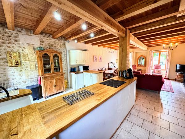 Commerce à vendre à Allemans (24600) - Dordogne