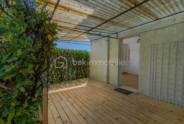 Maison traditionnelle de 319,99 m²