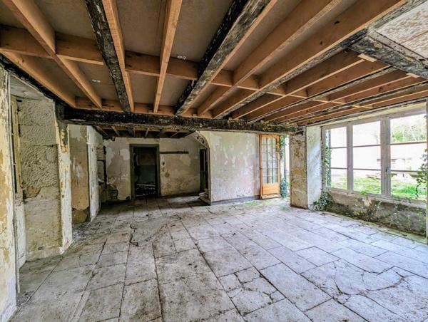 Maison ancienne à rénover à François