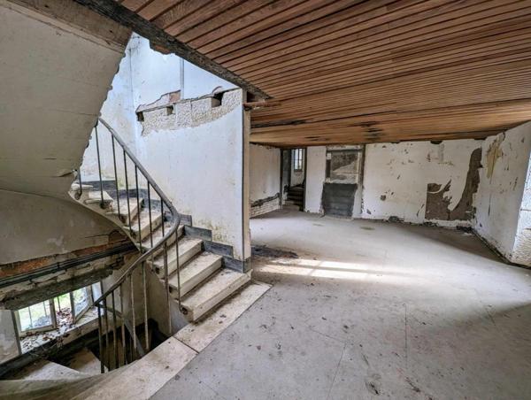 Maison ancienne à rénover à François