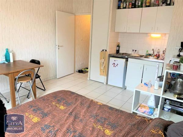 Appartement à louer 1 pièce 20.82m² Angers (49000)