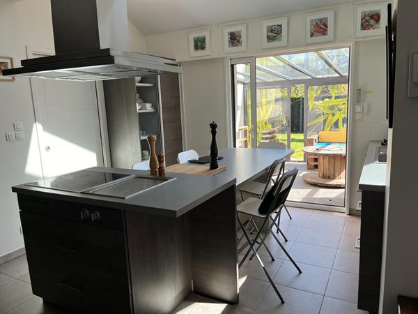 SAINT HERBLAIN BELLE MAISON DE 160M2 ,  
Saint herblain 44800