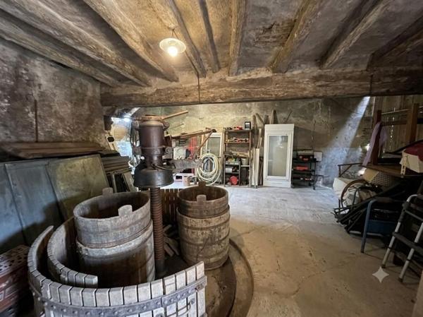 Grange à vendre 27 000 € Amboise 1 pièce 81 m² DPE