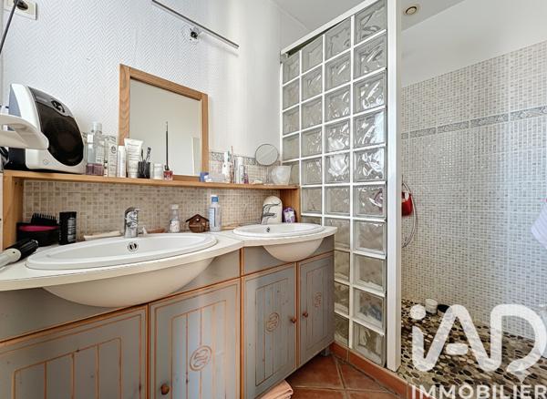 Maison à vendre 4 pièces 95,84 m² La Rochelle