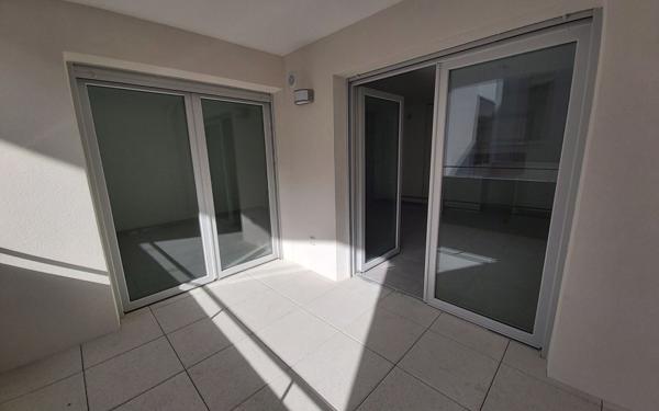 Appartement à louer    2 pièces •  Nîmes