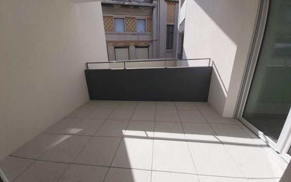 Appartement à louer    2 pièces •  Nîmes