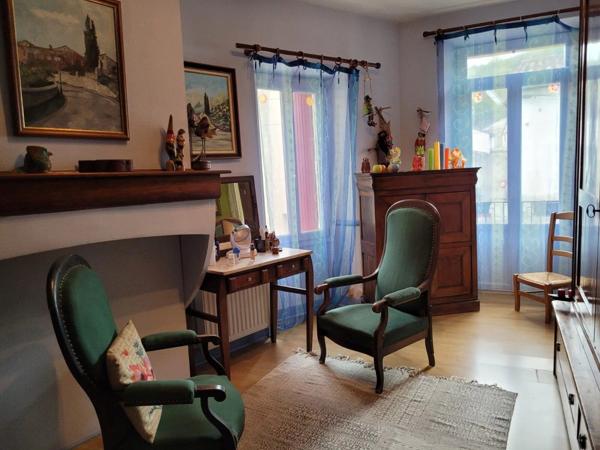 Vente Maison 7 pièces 188 m2 à Villeneuve-d'Olmes