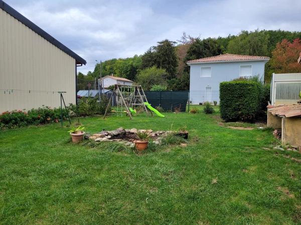 Vente Maison 7 pièces 188 m2 à Villeneuve-d'Olmes