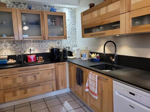 Vente Maison 7 pièces 188 m2 à Villeneuve-d'Olmes