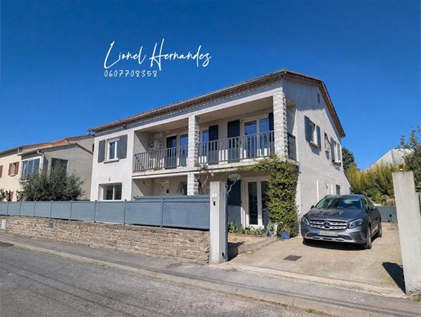 Alès centre : Maison individuelle de 197m² avec 5 chambres et piscine