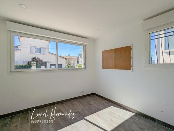 Alès centre : Maison individuelle de 197m² avec 5 chambres et piscine