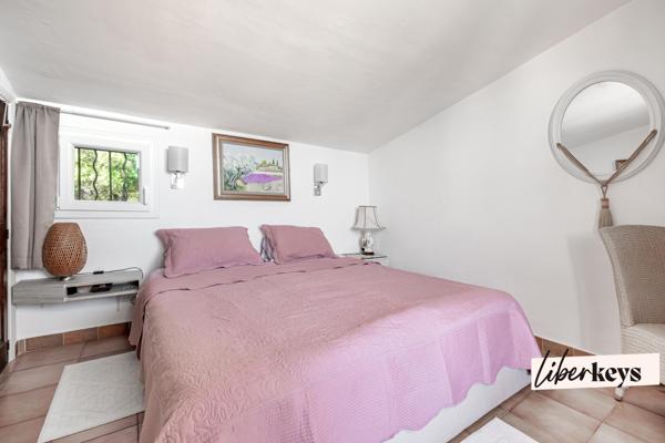Coup de coeur assuré pour ce charmant 2 pièces en duplex aux Issambres ( quartier de Roquebrune sur Argens)