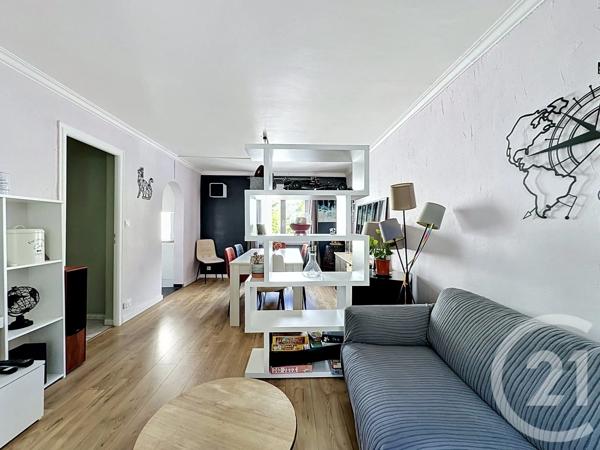 Appartement T3 à vendre  3 pièces - 62,80 m 2   SATHONAY CAMP  - 69