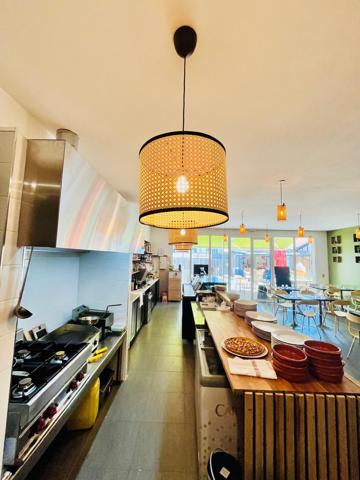 Fonds De Commerce
        
        - 70 m² 85 000 € *