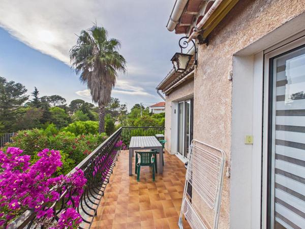 Saint Raphael (83700)Villa plain pied avec studio