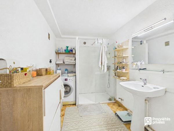 Saint Raphael (83700)Villa plain pied avec studio