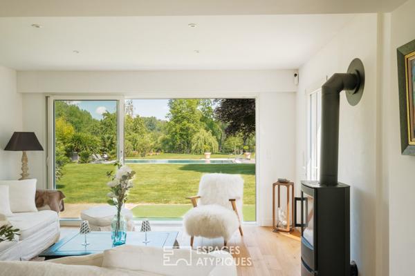 Maison rénovée et son parc en bord de Sèvre